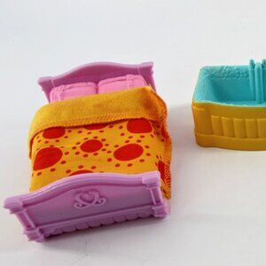 Fisher Price Sweet Streets Hideaway Hollow Bella Squeak Cottage Furniture 3 PC